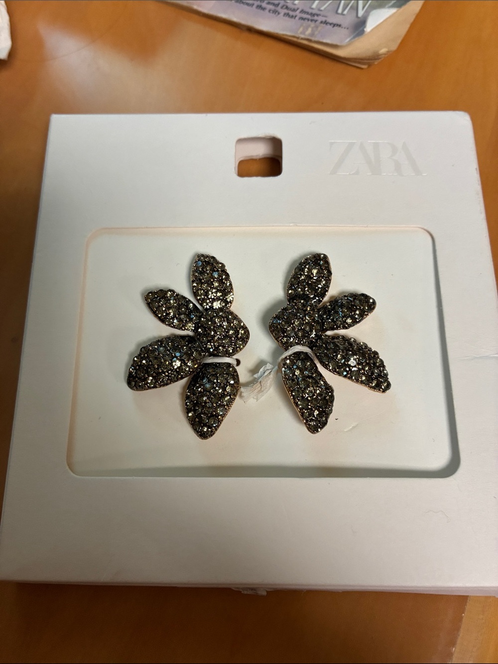 Zara Sparkling Gunmetal Leaf Cluster Clip-On Earrings